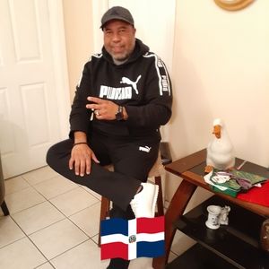 Meet your Posher, Casimiro